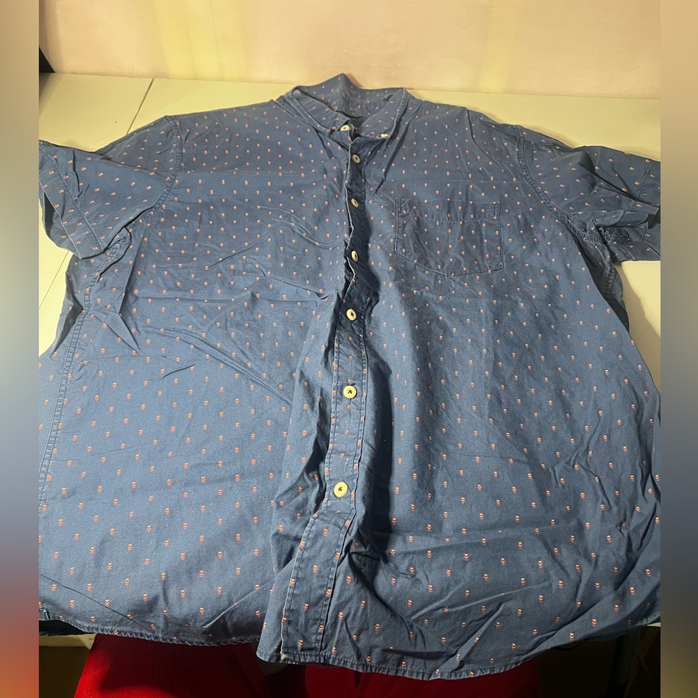 American eagle seriously soft short sleeve button up shirt
